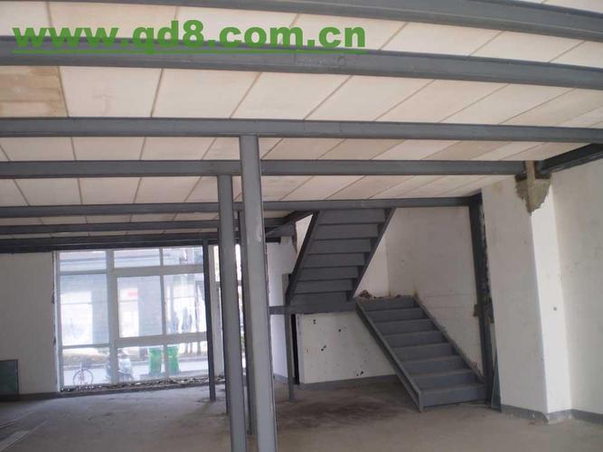 钢结构楼梯制作68603631  发货地址:北京北京 信息编号:26515600 产品